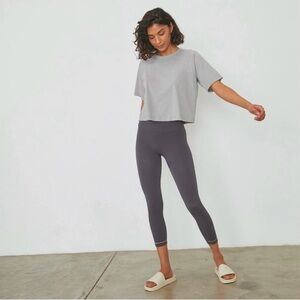Lunya | Seamless Grey Modal Crop Leggings